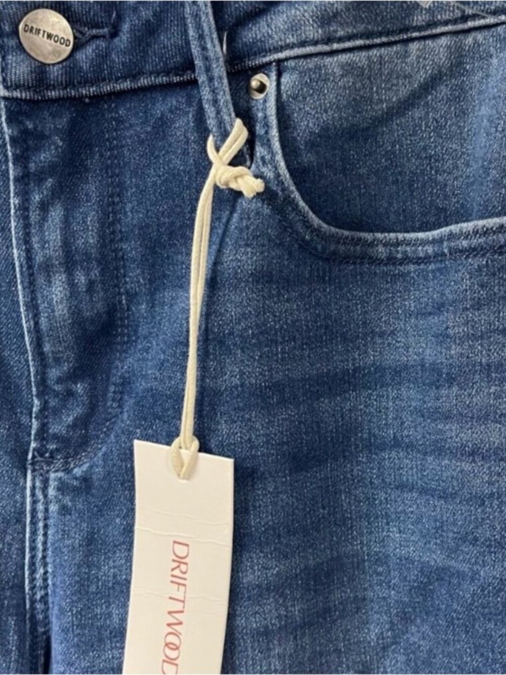DRIFTWOOD Farrah Embroidered Rose Flare Jeans Women’s Size 29 - Picture 6 of 7
